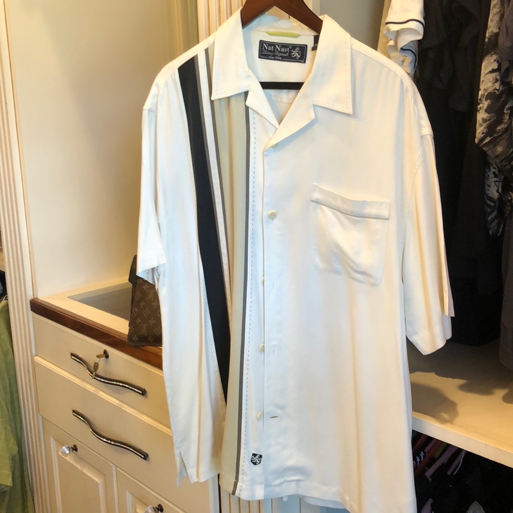 Nat Nast size Large